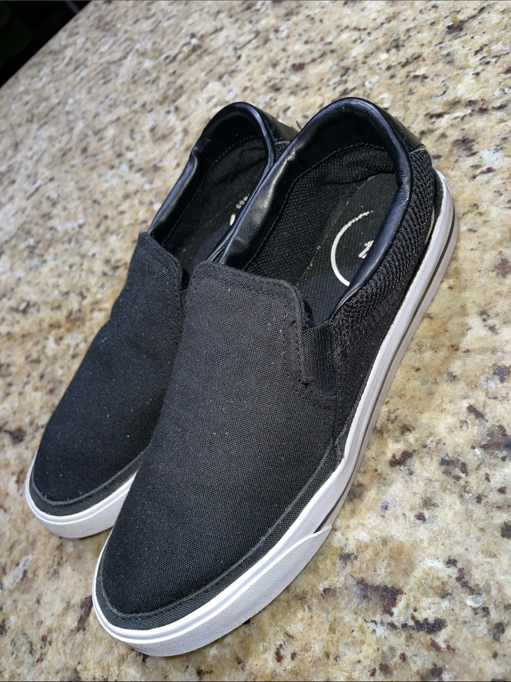 Nike Court Legacy Canvas Slip On